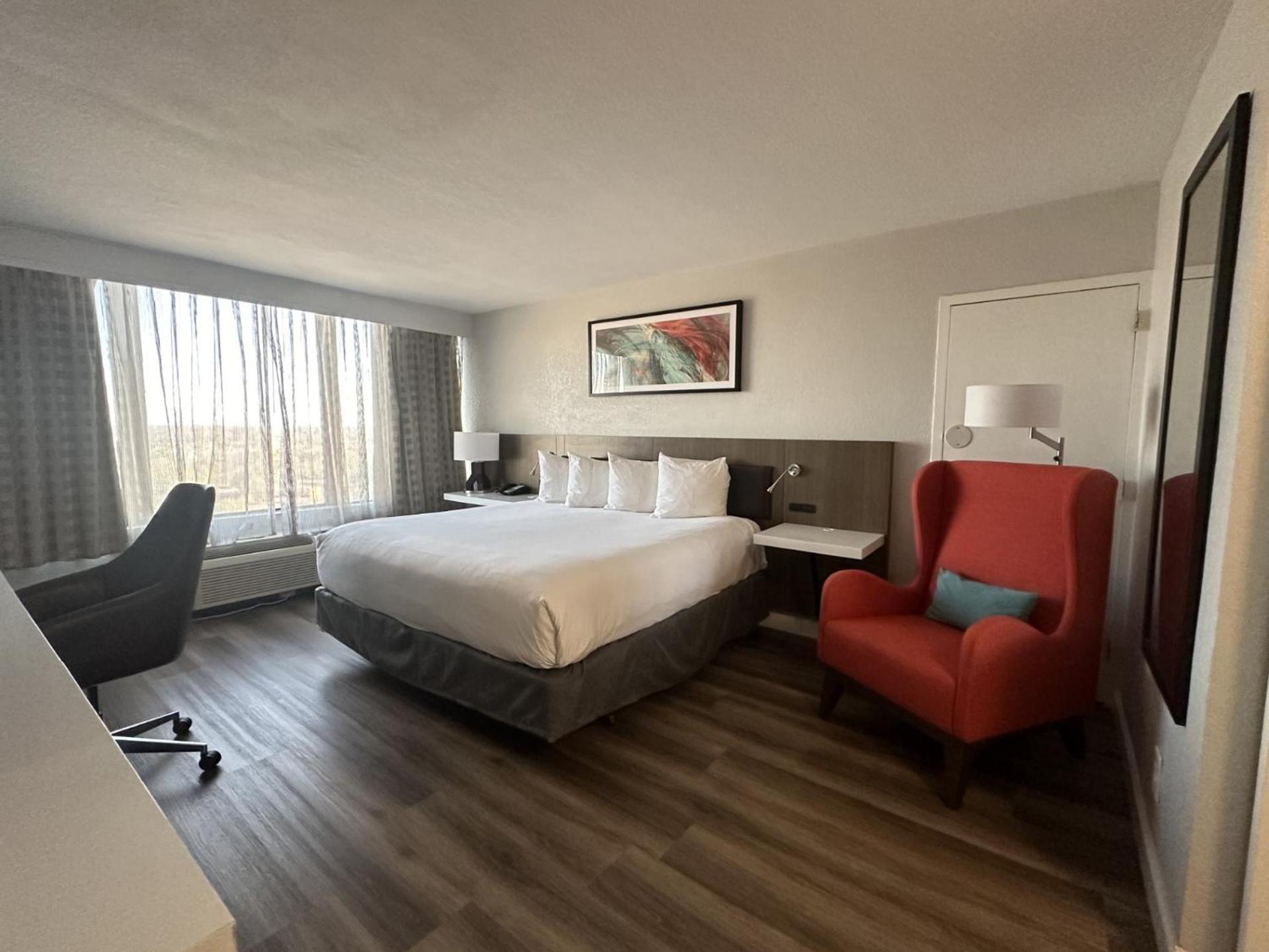 Wyndham Garden Norfolk Downtown Hotel Bagian luar foto