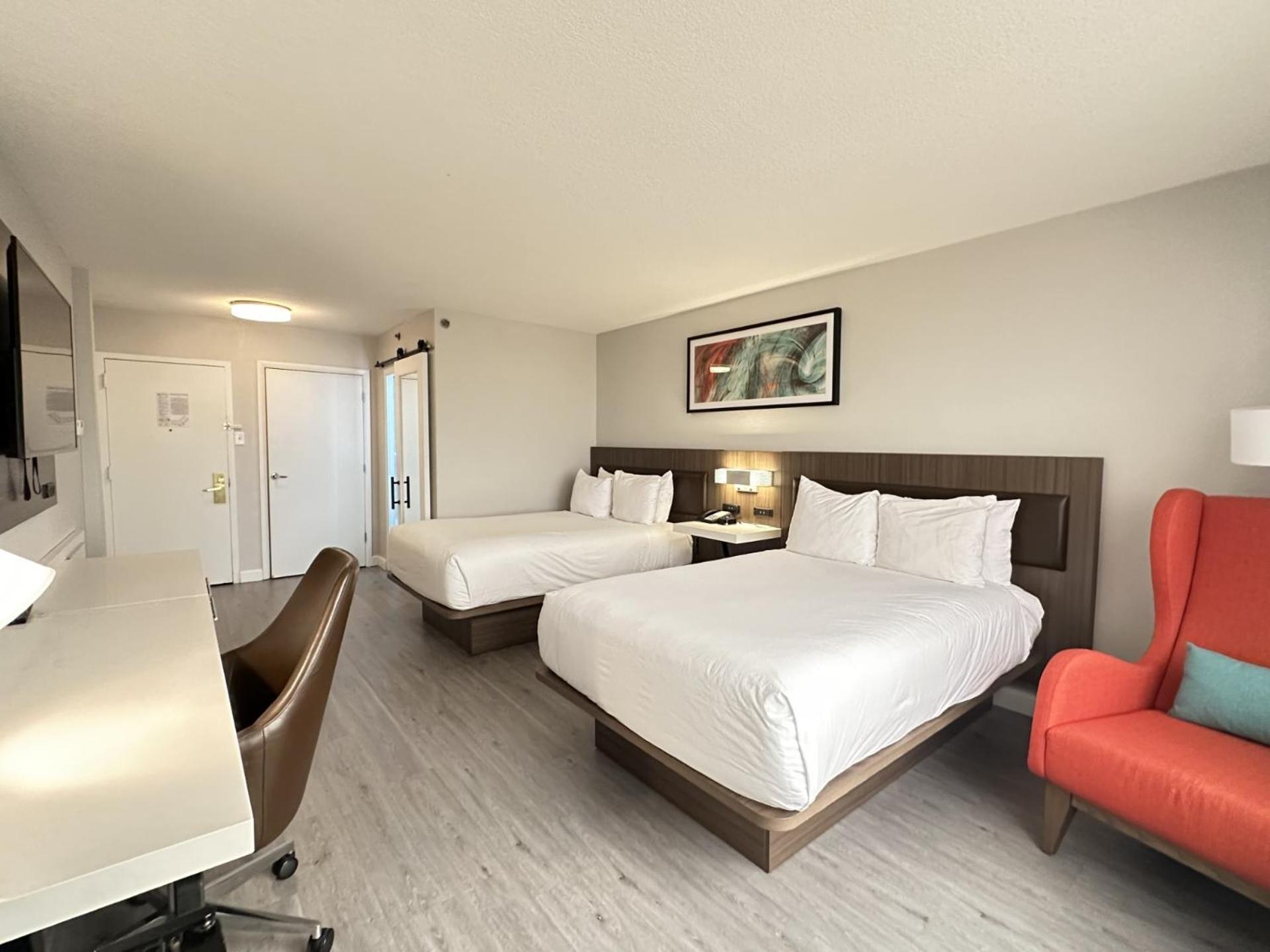 Wyndham Garden Norfolk Downtown Hotel Bagian luar foto